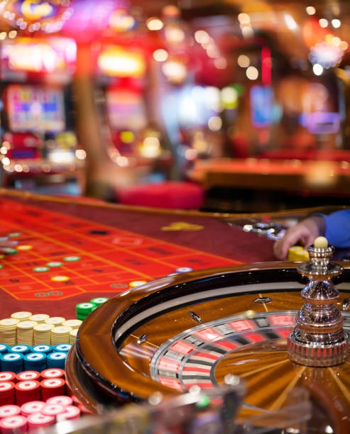 Dealer hand showing 22 total on Free Bet Blackjack table